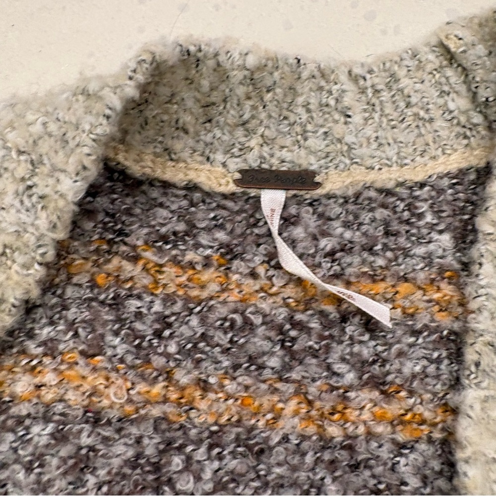 Free People XS Chunky Floral Cardigan Sweater in Gray and Neon Yellow - Picture 2 of 4